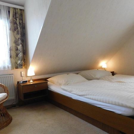 Pension Haus Petra อัลเทอเนา ภายนอก รูปภาพ